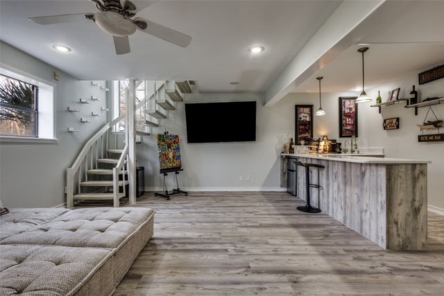 2525 Canyon Creek Drive, Sherman, TX 75092