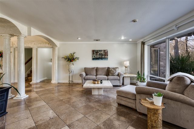 2525 Canyon Creek Drive, Sherman, TX 75092