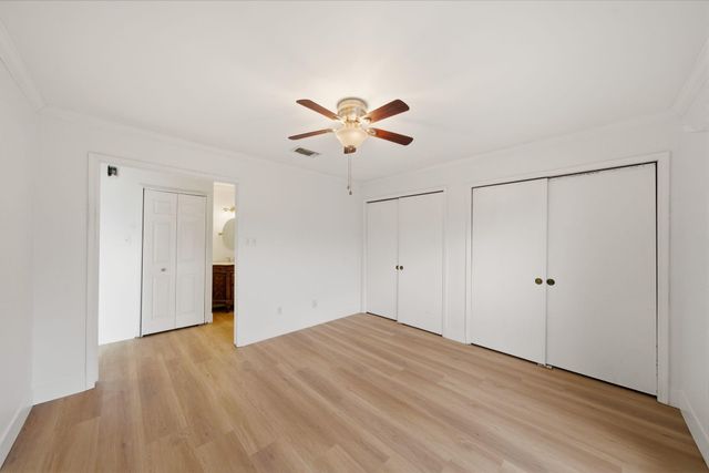 3 Hideaway Drive, Friendswood, TX 77546