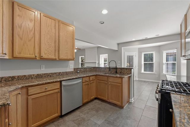 2031 Dartmoth Way, Villa Rica, GA 30180