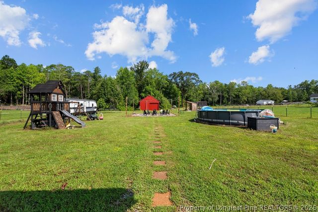 1185 Palestine Road, Linden, NC 28356