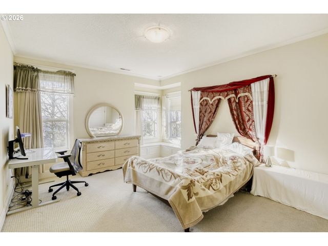 10235 Se CRESCENT RIDGE Loop, Happy Valley, OR 97086