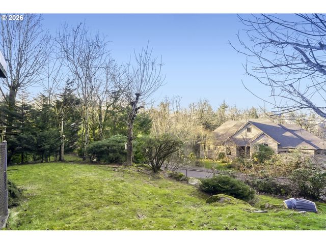 10235 Se CRESCENT RIDGE Loop, Happy Valley, OR 97086