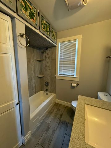 2916 Jackson Avenue, South Chicago Heights, IL 60411
