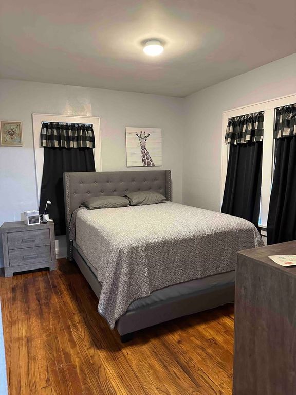 Image 14 of property listing at 800 S 25th Street, Mt Vernon, IL 62864