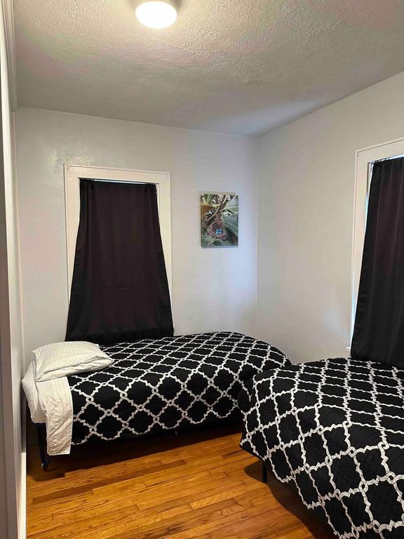 Image 15 of property listing at 800 S 25th Street, Mt Vernon, IL 62864