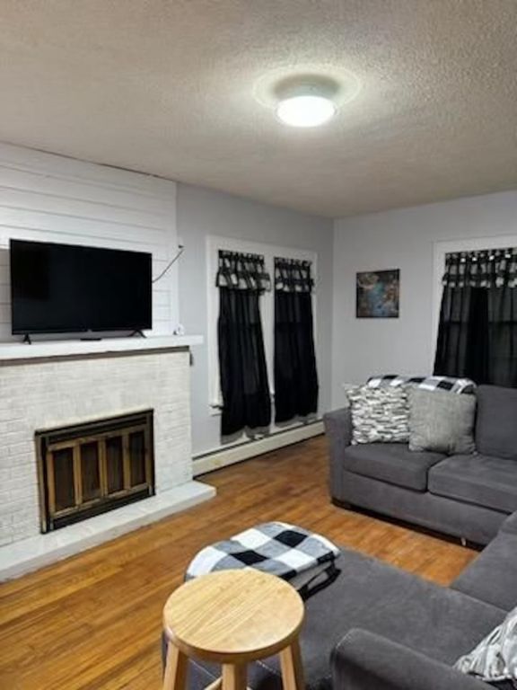 Image 6 of property listing at 800 S 25th Street, Mt Vernon, IL 62864