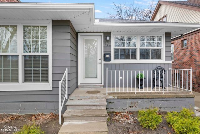 771 Saint Clair Avenue, Grosse Pointe, MI 48230