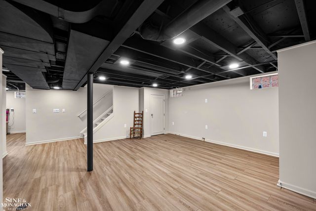 771 Saint Clair Avenue, Grosse Pointe, MI 48230