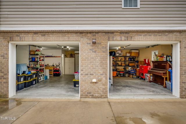 2117 Saint Erics Court, Kingsport, TN 37660