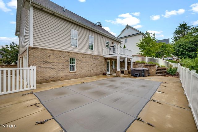 2117 Saint Erics Court, Kingsport, TN 37660