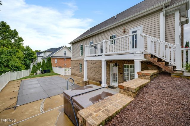 2117 Saint Erics Court, Kingsport, TN 37660