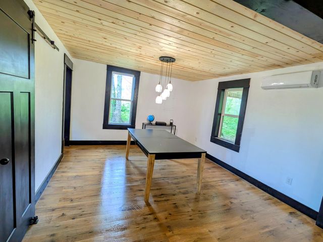 12251 US highway 421, Tyner, KY 40486