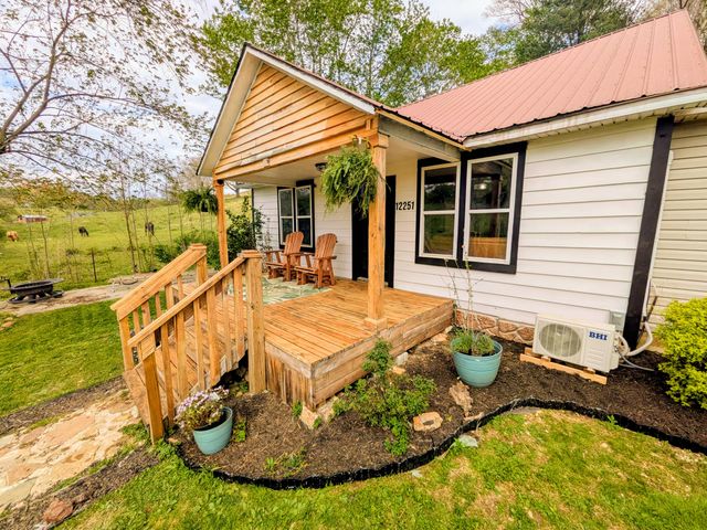12251 US highway 421, Tyner, KY 40486