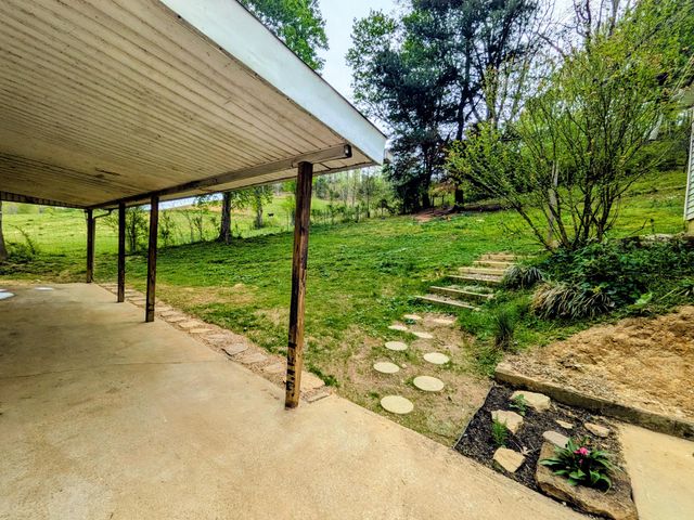 12251 US highway 421, Tyner, KY 40486