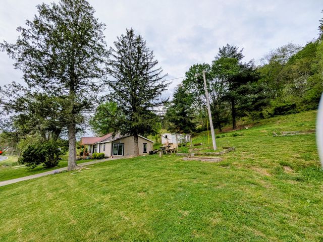12251 US highway 421, Tyner, KY 40486
