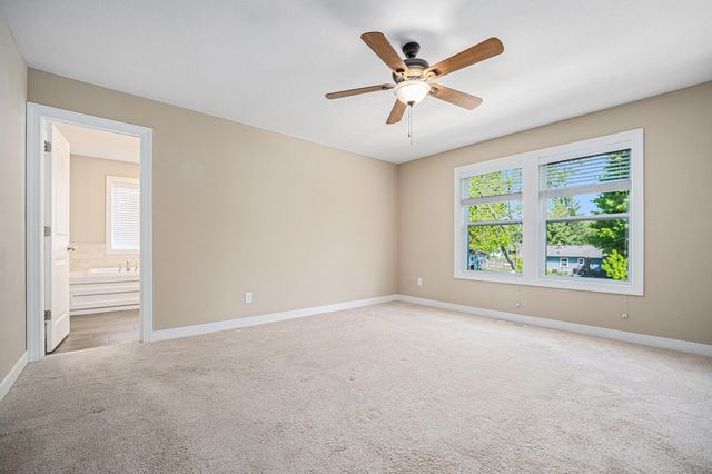 2380 Avalon Woods Drive, Portage, MI 49024