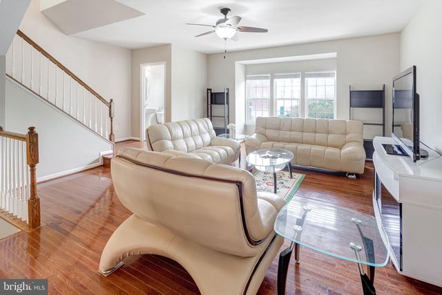 10260 FOUNTAIN CIR, Manassas, VA 20110