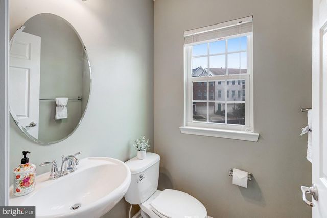10260 FOUNTAIN CIR, Manassas, VA 20110