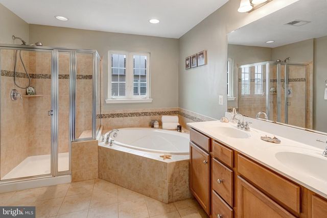 10260 FOUNTAIN CIR, Manassas, VA 20110