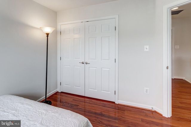 10260 FOUNTAIN CIR, Manassas, VA 20110