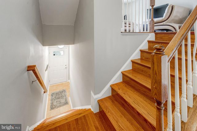 10260 FOUNTAIN CIR, Manassas, VA 20110