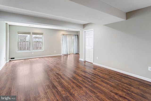 10260 FOUNTAIN CIR, Manassas, VA 20110