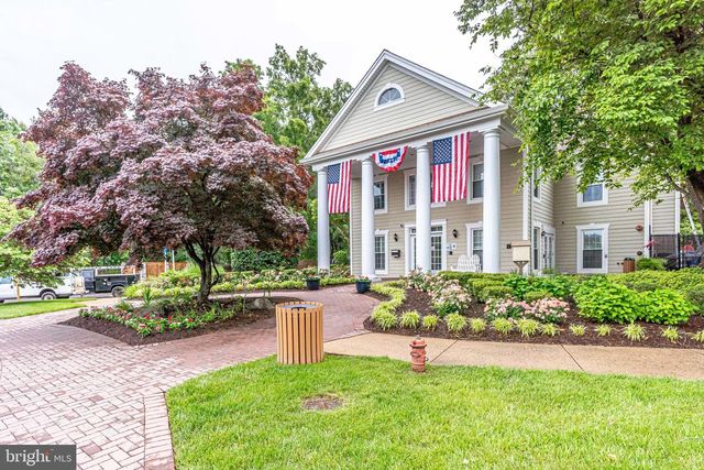 10260 FOUNTAIN CIR, Manassas, VA 20110
