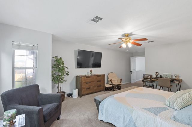 1213 Faber DR, Pflugerville, TX 78660