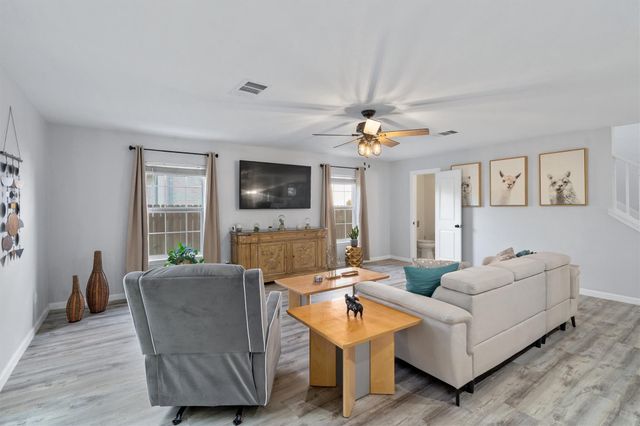 1213 Faber DR, Pflugerville, TX 78660