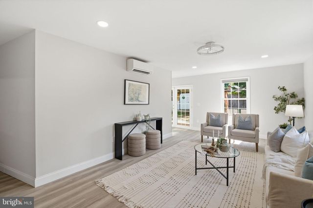 809 GLENVIEW AVE, Glen Burnie, MD 21061