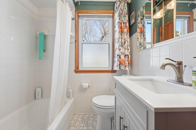 783 California Avenue W, Saint Paul, MN 55117