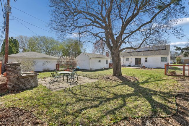 783 California Avenue W, Saint Paul, MN 55117