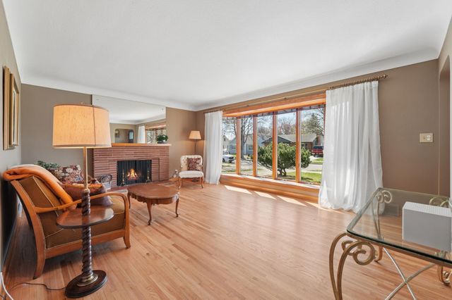 783 California Avenue W, Saint Paul, MN 55117