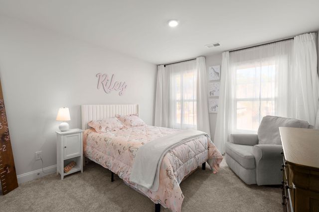 109 Granton Edge Lane, Summerville, SC 29486