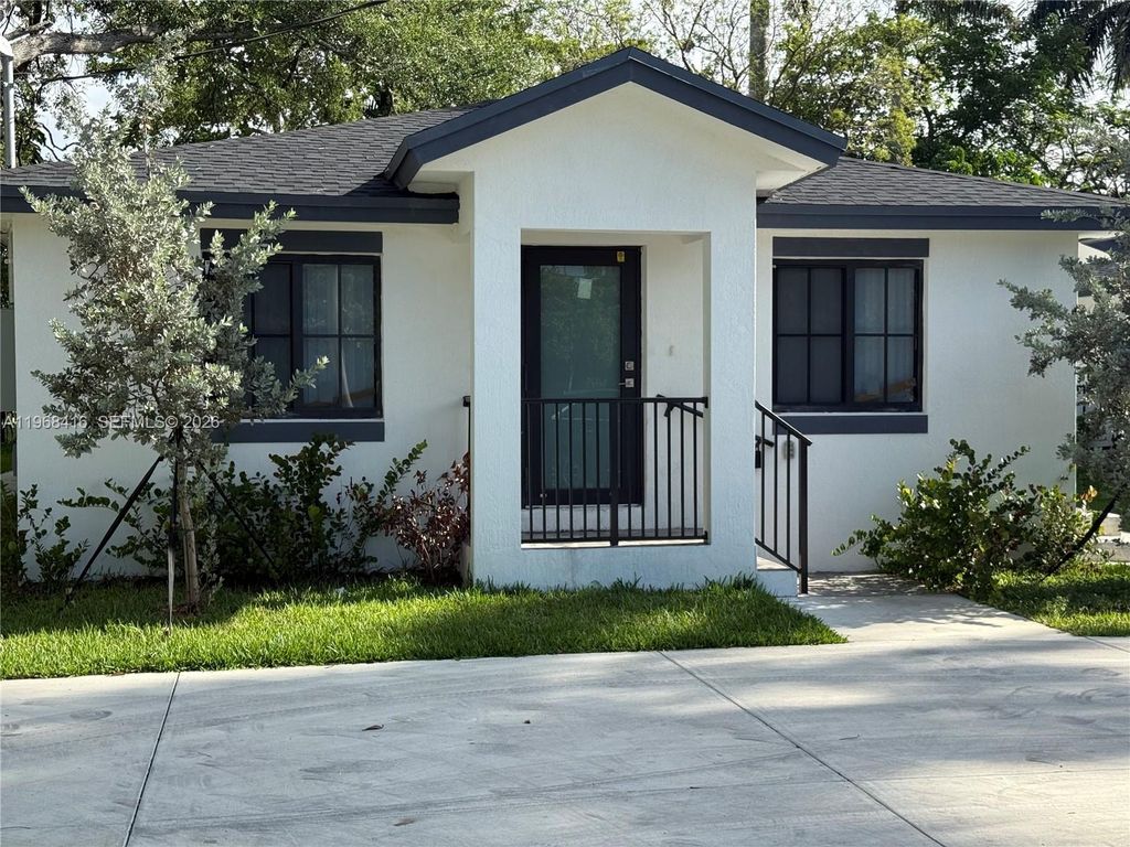 210 SW 3rd Street, Florida City, FL 33034