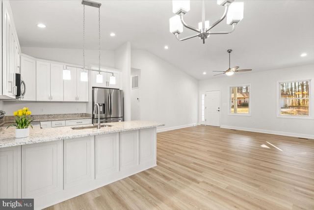 27 COLONY WAY, Montross, VA 22520