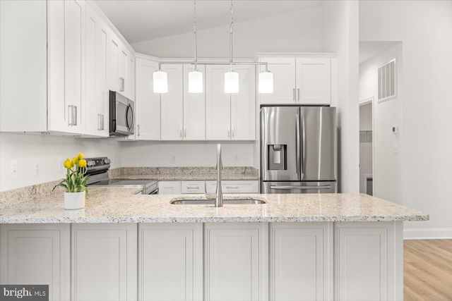 27 COLONY WAY, Montross, VA 22520