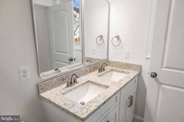 27 COLONY WAY, Montross, VA 22520