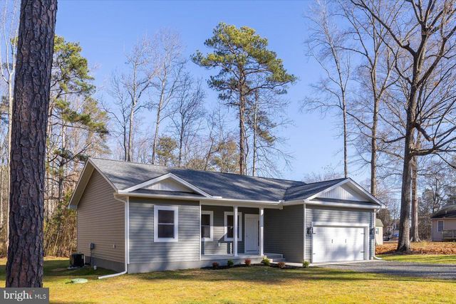 27 COLONY WAY, Montross, VA 22520