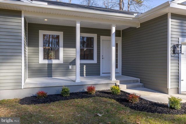 27 COLONY WAY, Montross, VA 22520