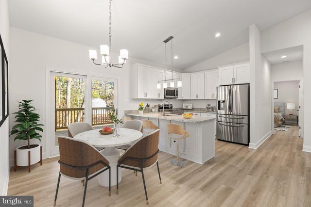 27 COLONY WAY, Montross, VA 22520