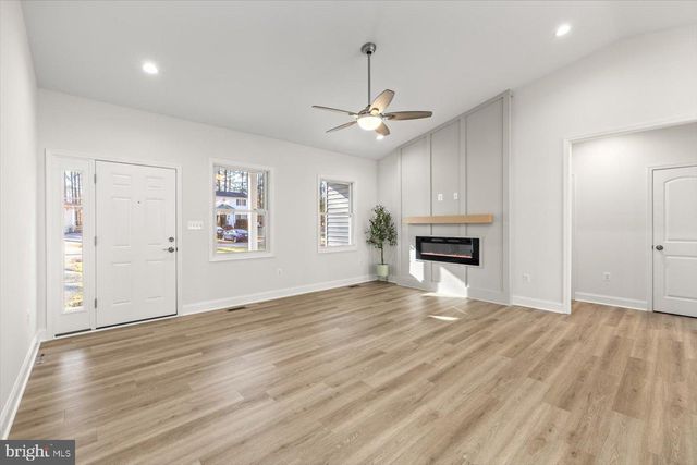 27 COLONY WAY, Montross, VA 22520