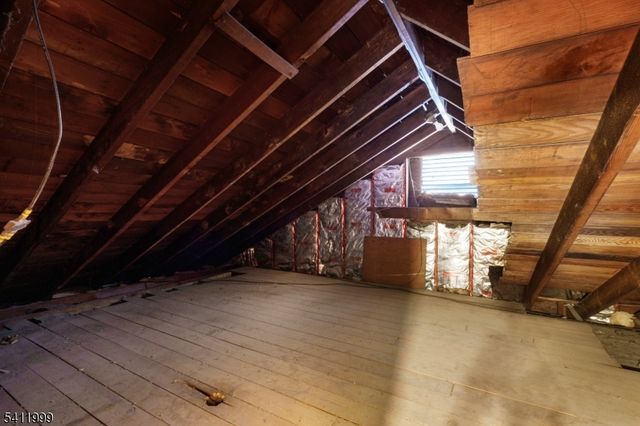 31 Grove Rd, Union Twp., NJ 07083