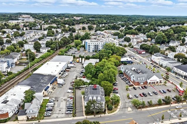103 Elliott St 9, Beverly, MA 01915