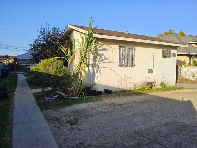 837 W 65th, Los Angeles, CA 90044