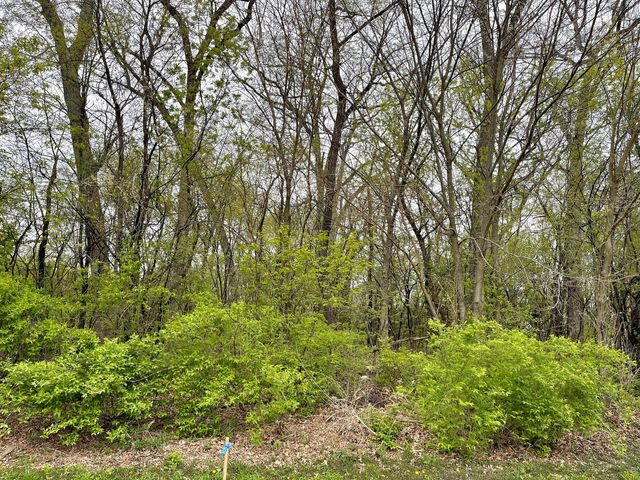 3319 Lakewood Drive, Prairie Grove, IL 60012