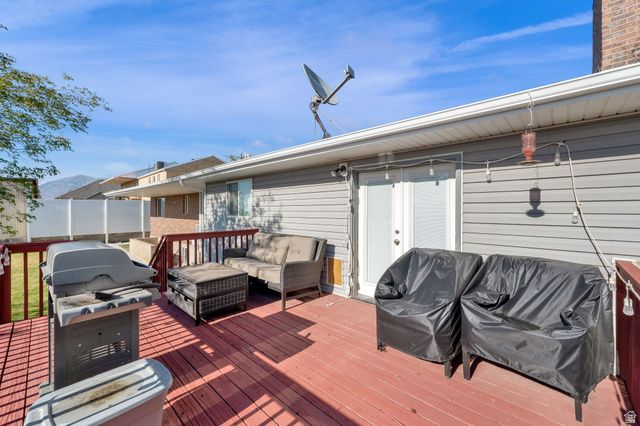 324 S RIDGECREST DR., Orem, UT 84058