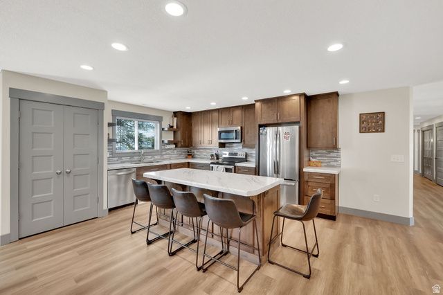324 S RIDGECREST DR., Orem, UT 84058