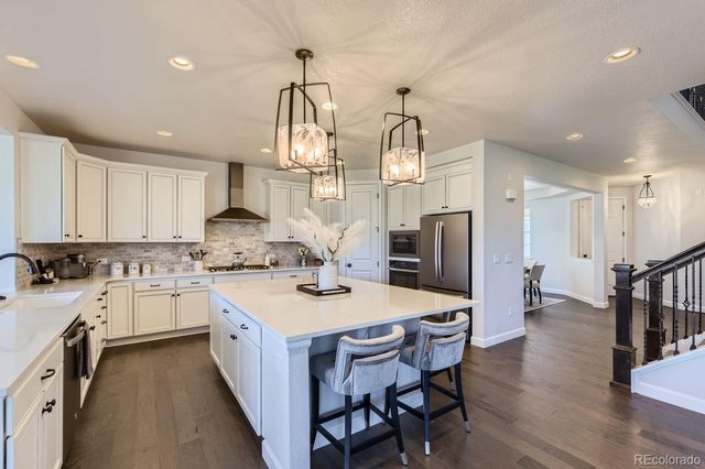 7253 S Valleyhead Court, Aurora, CO 80016